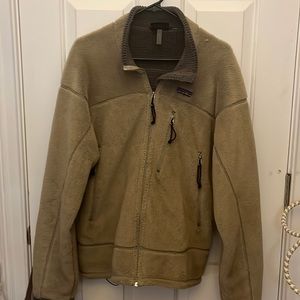 Men’s Patagonia Polar Tech Fleece jacket. Size XL